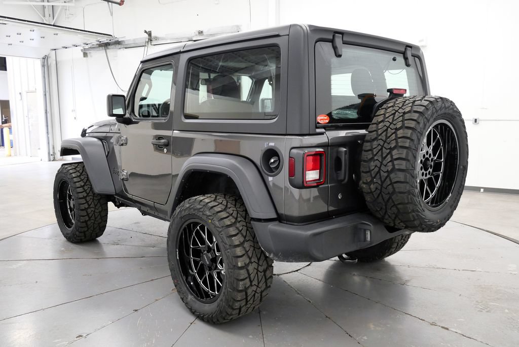Used 2024 Jeep Wrangler Sport AWD/4WD image 5