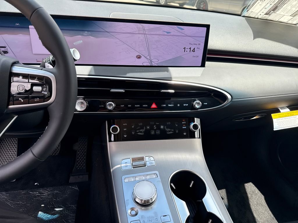 New 2026 Genesis GV70 2.5T Advanced AWD/4WD image 17