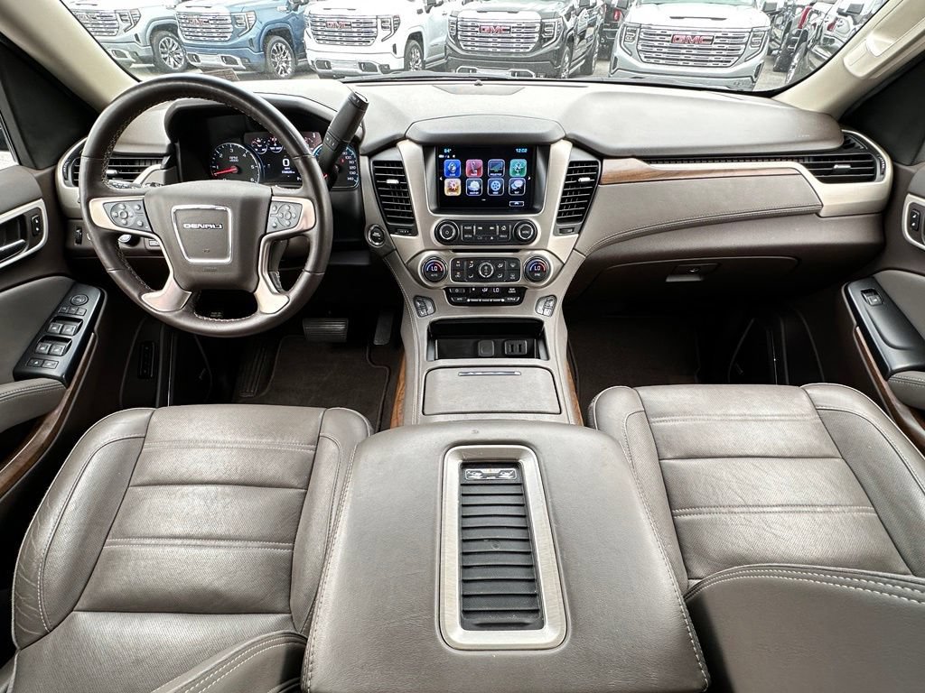 Certified 2019 GMC Yukon Denali w/ Denali Ultimate Package AWD/4WD image 33