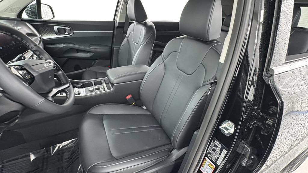 New 2026 Kia Sorento EX AWD/4WD image 10