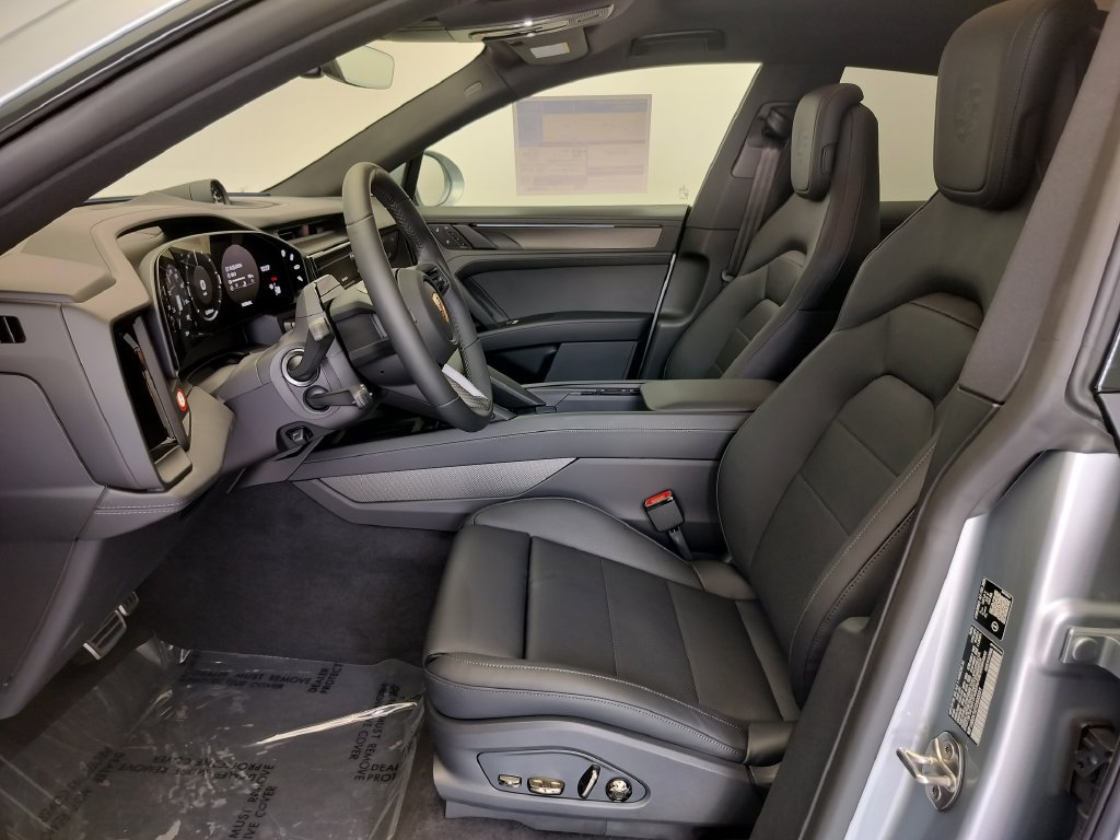 New 2026 Porsche Cayenne S AWD/4WD image 6