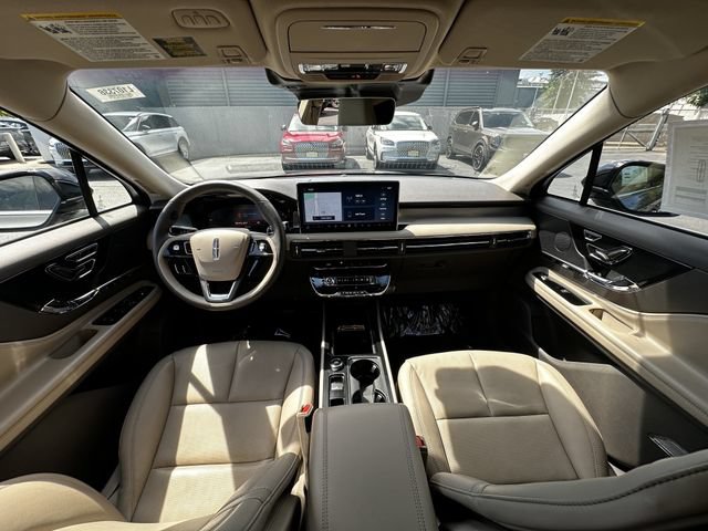 Certified 2023 Lincoln Corsair AWD w/ Equipment Group 101A image 16