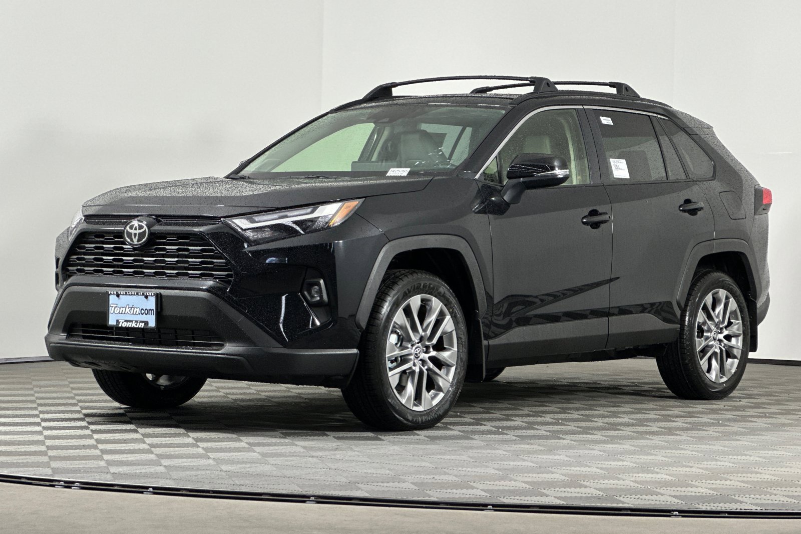 New 2025 Toyota RAV4 XLE Premium image 8