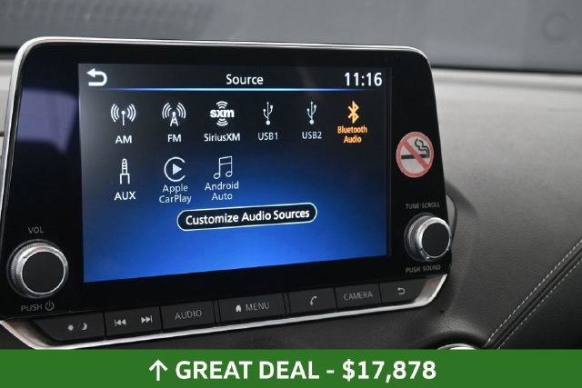 Used 2024 Nissan Sentra SV FWD image 27