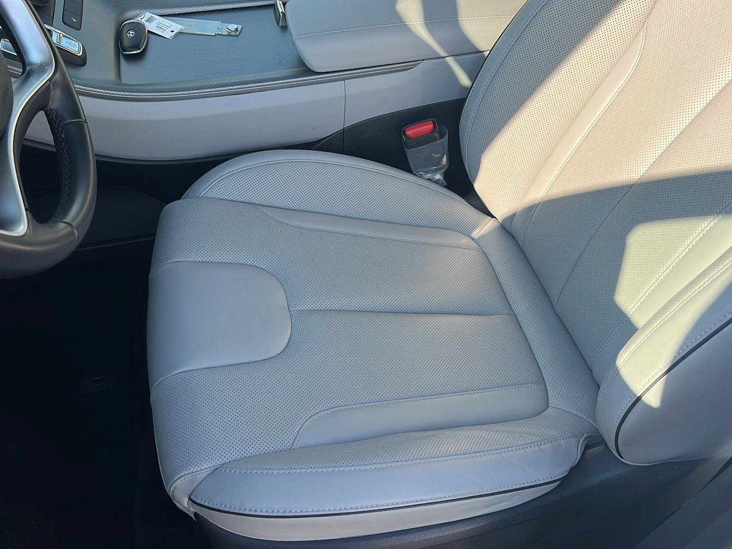 Used 2025 Hyundai Palisade SEL FWD image 32