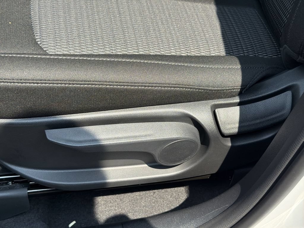 New 2026 Kia Sorento LX FWD image 26