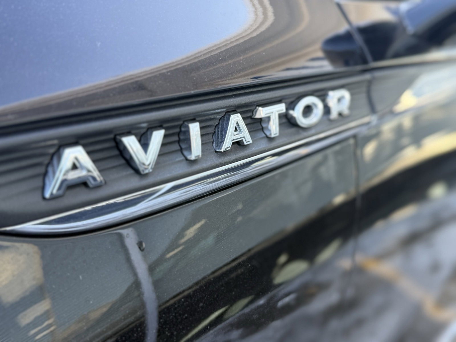 Used 2023 Lincoln Aviator Reserve w/ Equipment Group 201A image 43