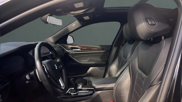 Used 2020 BMW X4 xDrive30i w/ Premium Package image 6