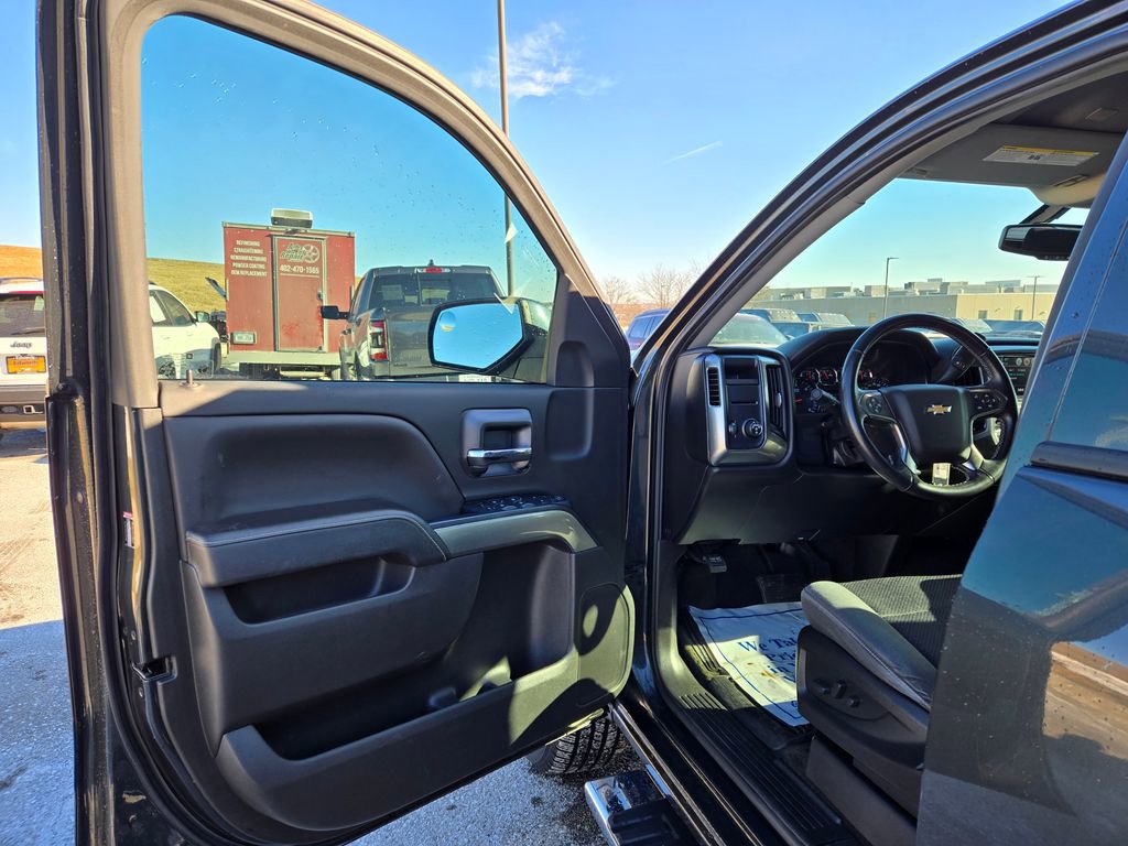 Used 2018 Chevrolet Silverado 1500 LT w/ Texas Edition image 10