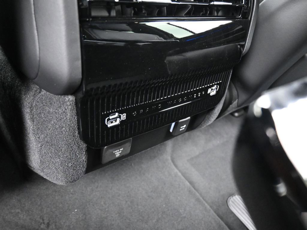 Used 2024 Jeep Grand Wagoneer L Series II w/ Quick Order Packagew 28T image 36