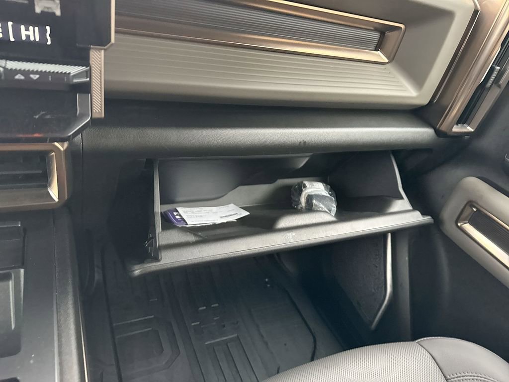 Used 2025 GMC Hummer EV 3X w/ LPO, Illumination Package image 35