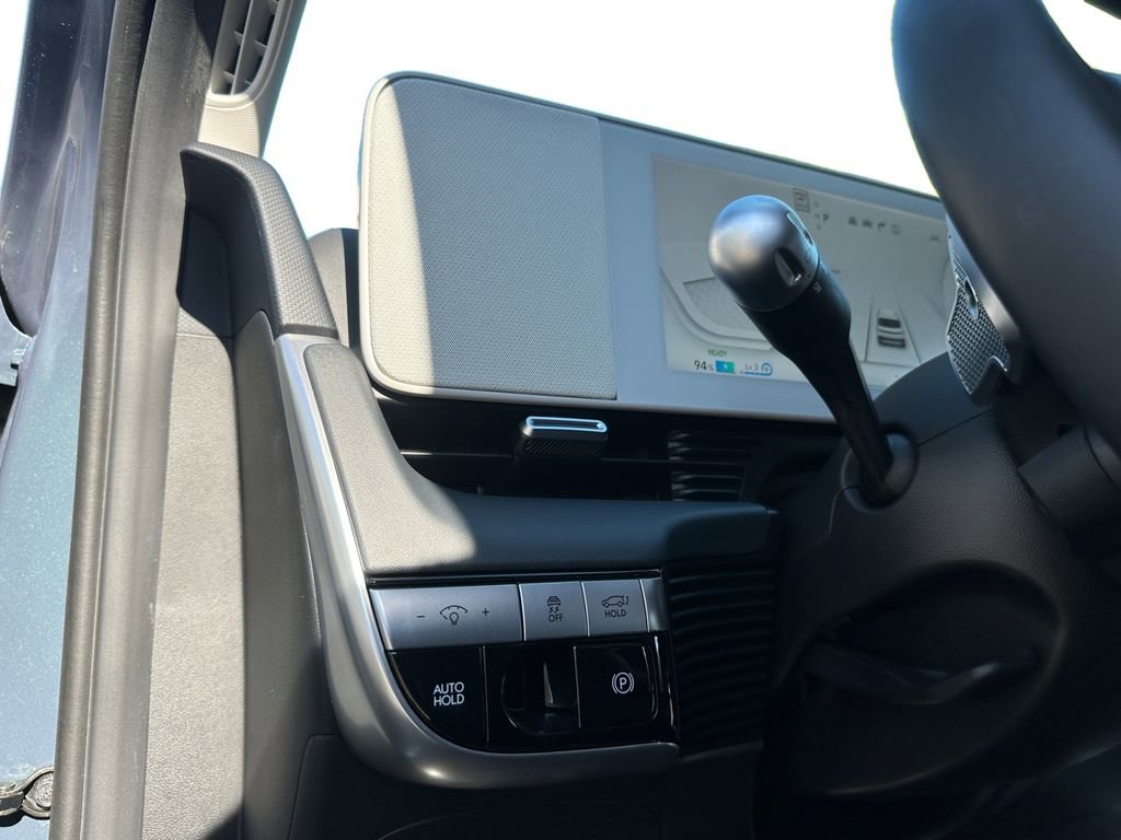 Used 2024 Hyundai Ioniq 5 SEL RWD image 13