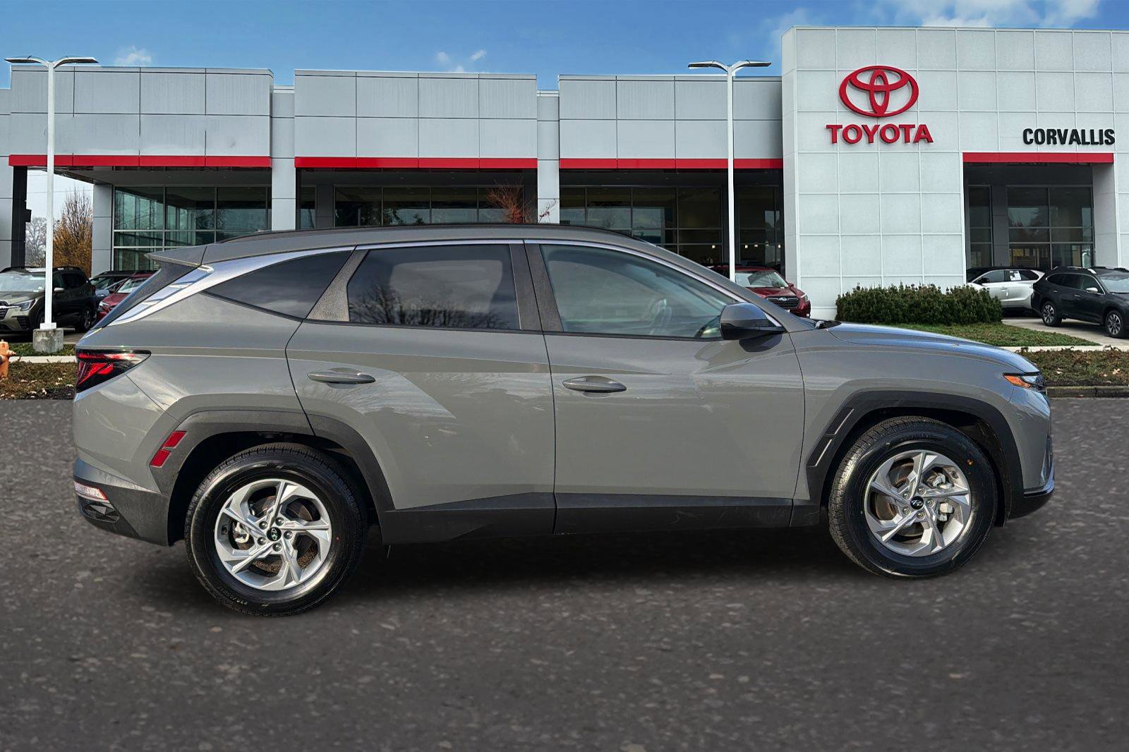 Used 2024 Hyundai Tucson SEL image 3