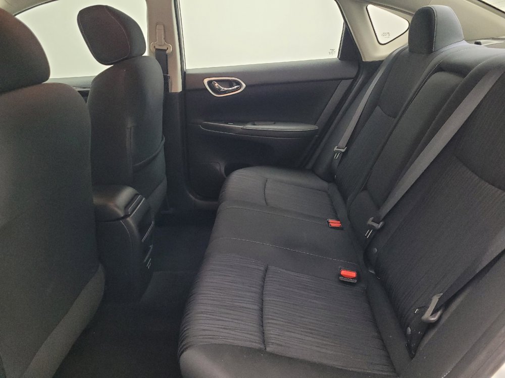 Used 2019 Nissan Sentra SV image 18