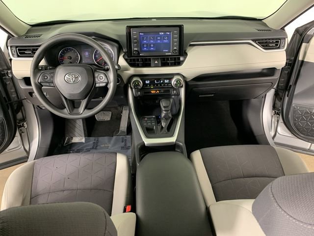 Used 2020 Toyota RAV4 XLE w/ All Weather Liner Package image 33