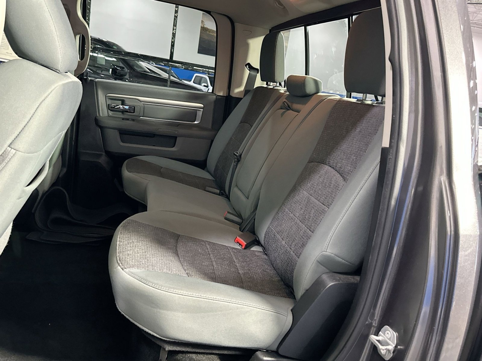 Used 2015 RAM 1500 Big Horn image 33