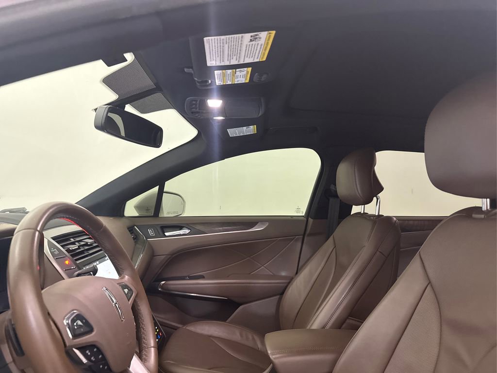 Used 2017 Lincoln MKC Reserve FWD image 29