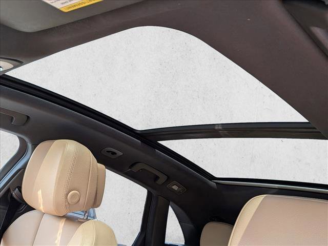 Used 2019 Porsche Macan AWD/4WD image 18