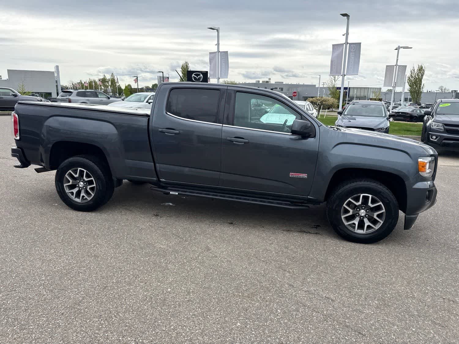 Used 2016 GMC Canyon SLE w/ All Terrain Package AWD/4WD image 4