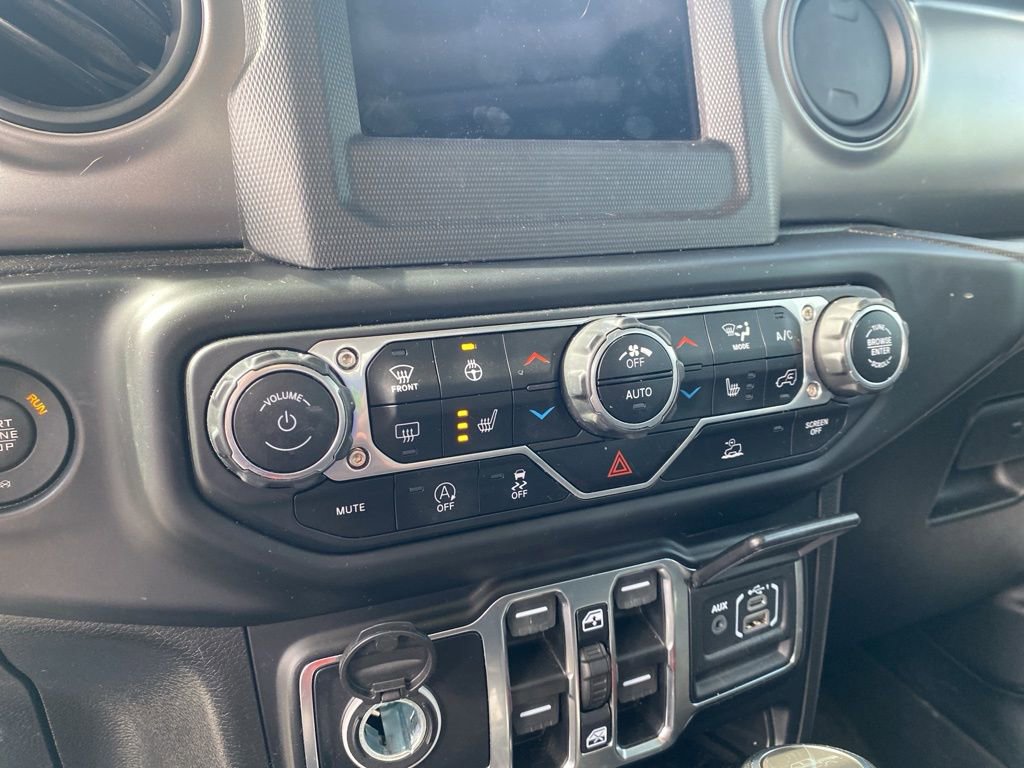 Used 2021 Jeep Gladiator Sport image 15