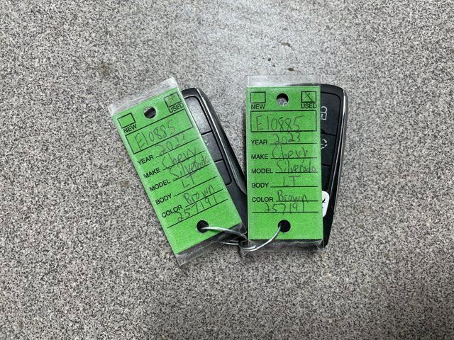 Used 2023 Chevrolet Silverado 1500 LT image 25