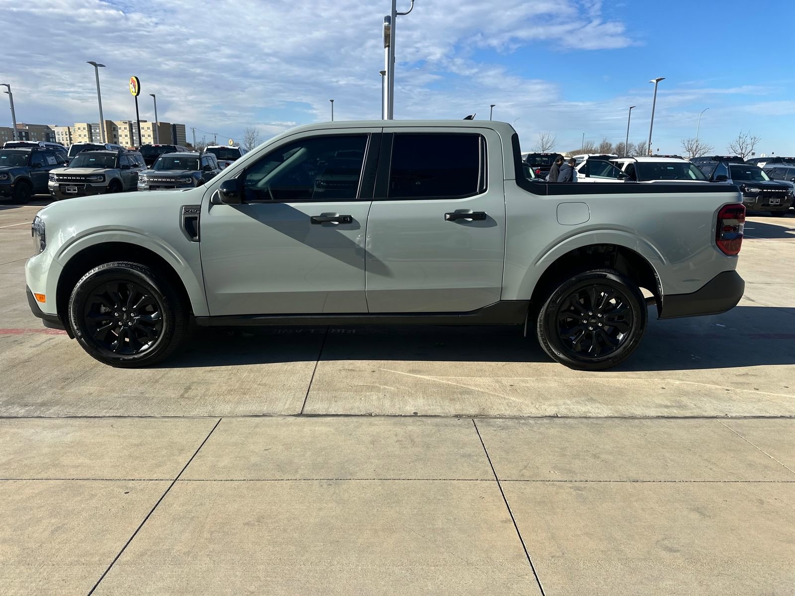 Used 2024 Ford Maverick XLT w/ XLT Luxury Package image 2