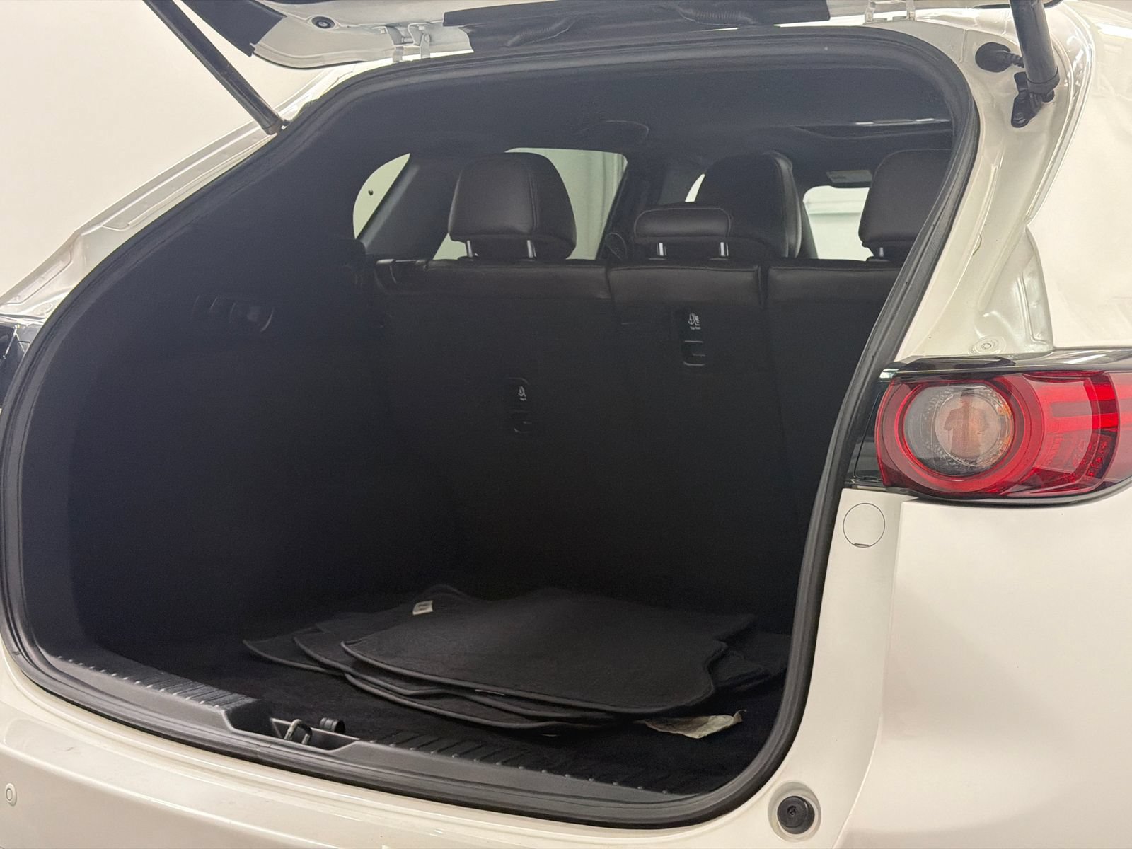 Used 2020 MAZDA CX-5 Signature AWD/4WD image 8