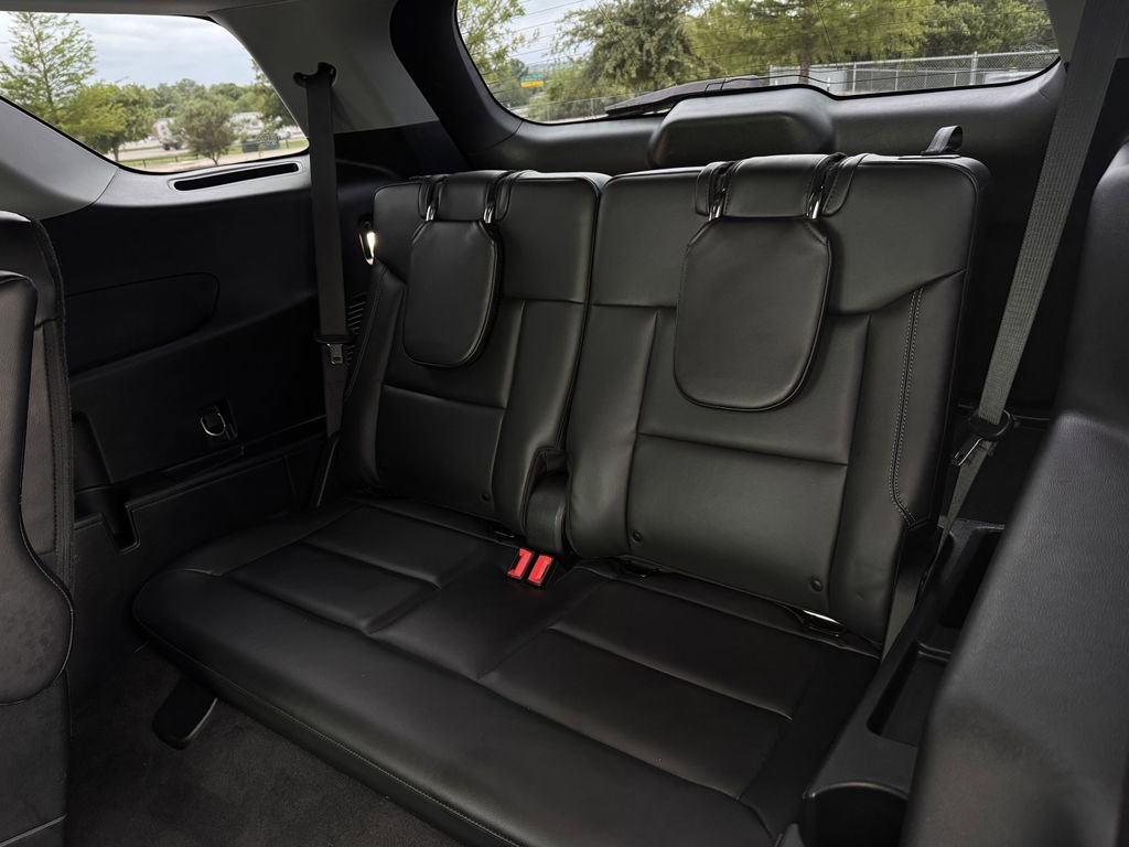 Used 2022 Ford Explorer XLT w/ Equipment Group 202A image 30