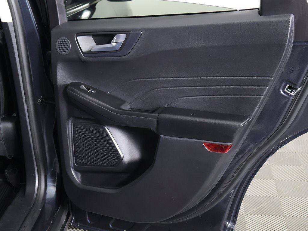 Used 2022 Ford Escape SEL w/ Technology Package image 24