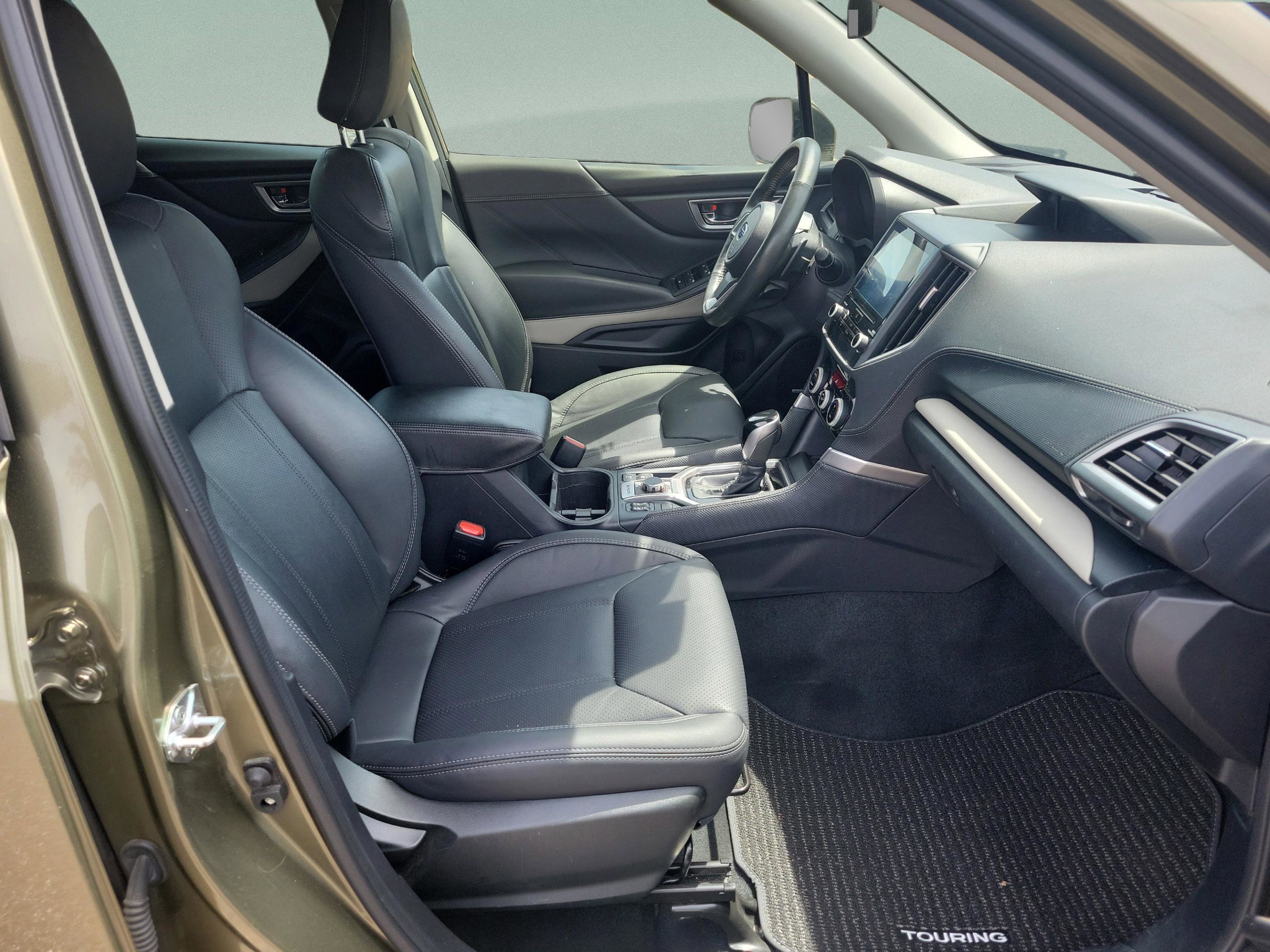 Used 2023 Subaru Forester Limited image 17