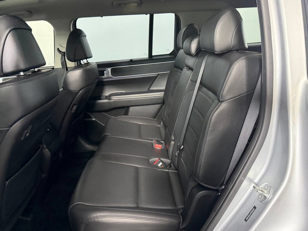 Used 2024 Hyundai Santa Fe Limited AWD/4WD image 21