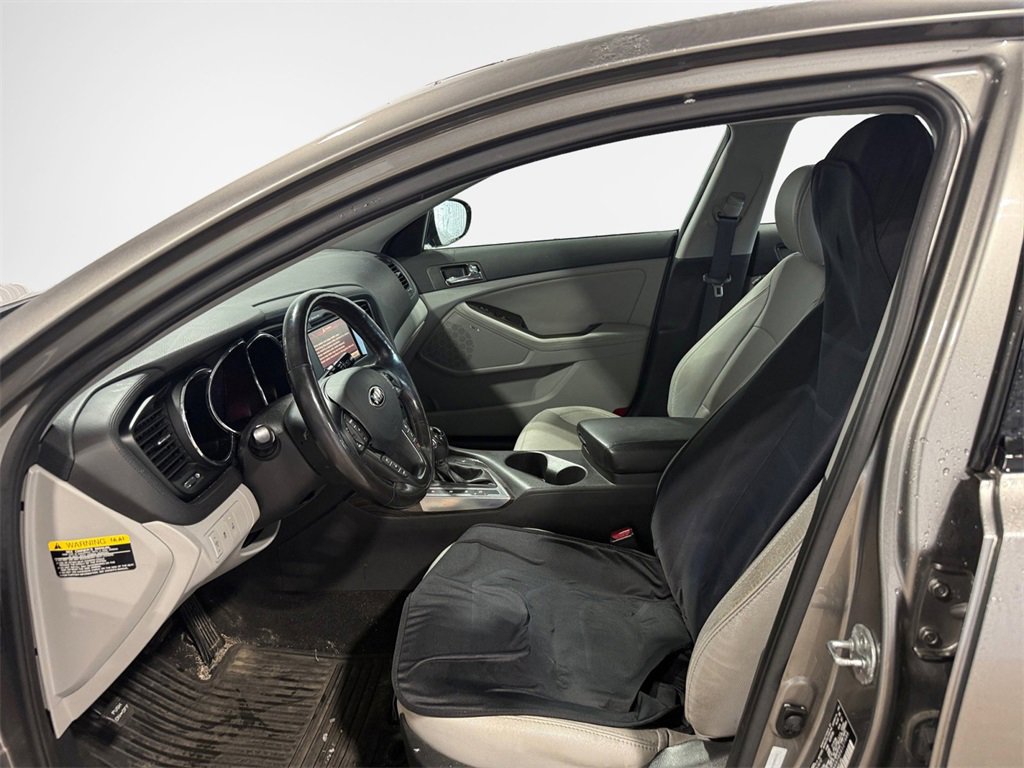 Used 2013 Kia Optima EX w/ Premium Pkg image 9