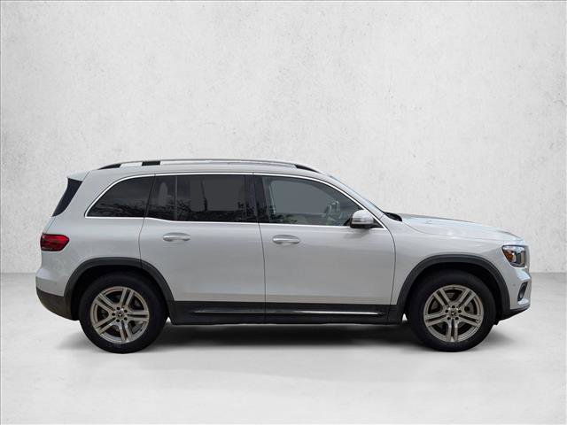 Used 2022 Mercedes-Benz GLB 250 4MATIC image 4