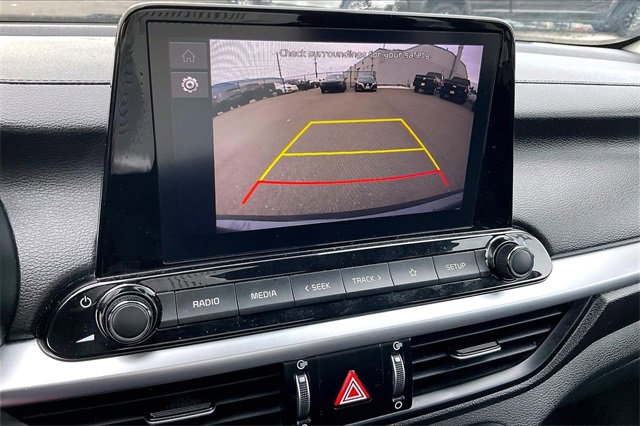 Used 2023 Kia Forte LXS image 21