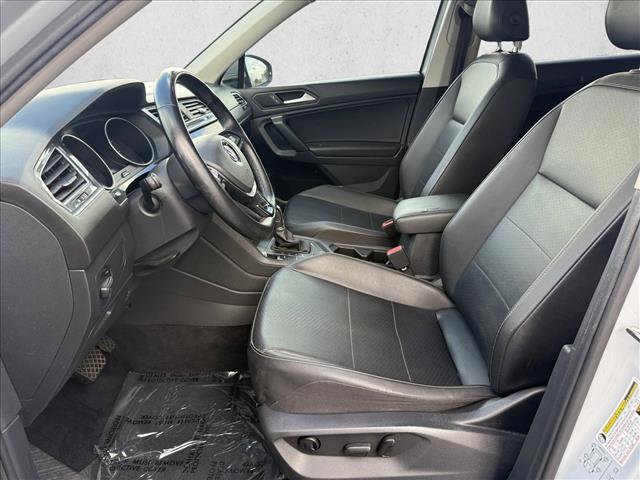 Used 2019 Volkswagen Tiguan SE image 10