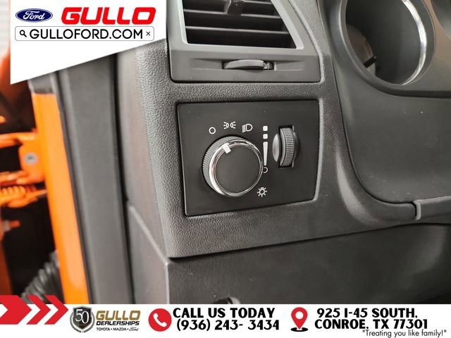 Used 2014 Dodge Challenger SRT8 Core w/ Electronics Convenience Group image 17