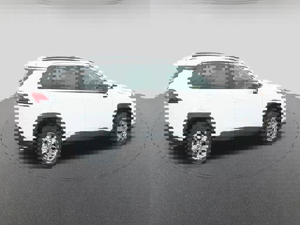 New 2025 Toyota RAV4 LE image 10