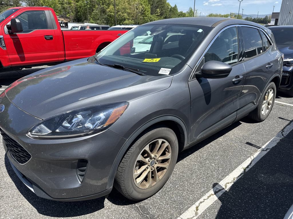 Used 2021 Ford Escape SE image 6