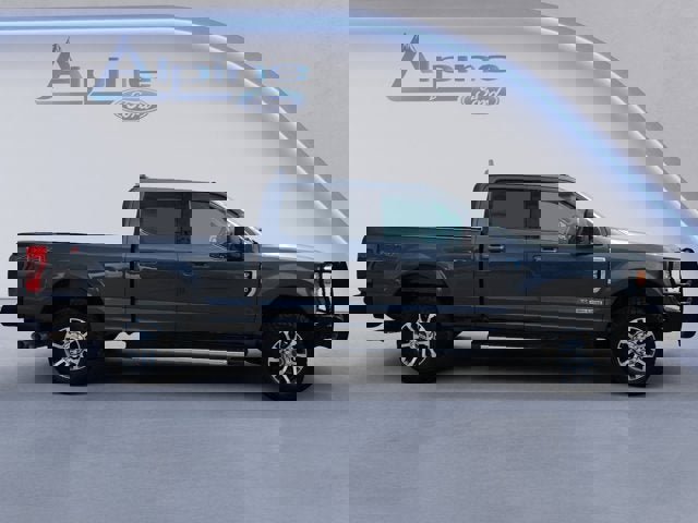 Used 2020 Ford F250 Lariat w/ Lariat Value Package image 6