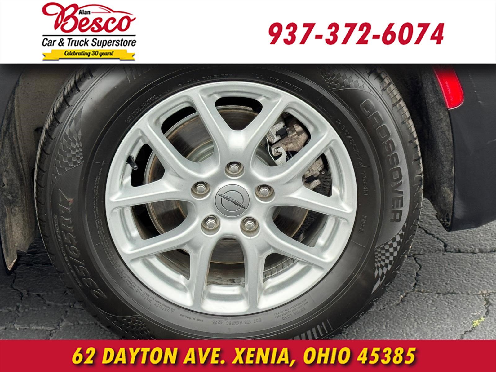 Used 2021 Chrysler Voyager LX image 7