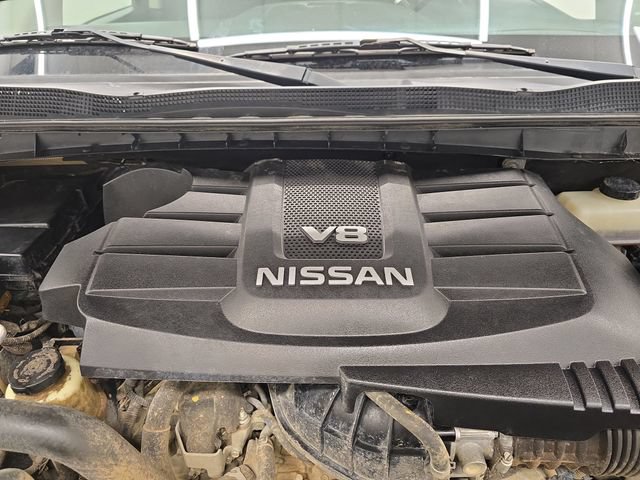 Used 2019 Nissan Titan SV AWD/4WD image 36
