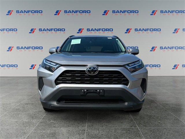 Used 2022 Toyota RAV4 XLE image 8