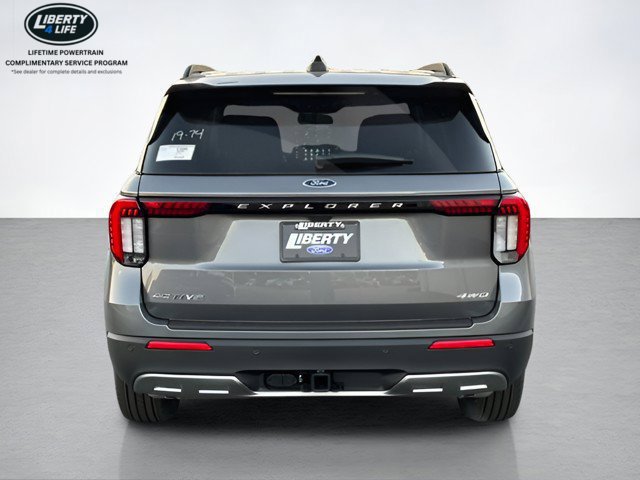 New 2026 Ford Explorer Active w/ Active Comfort Package AWD/4WD image 4