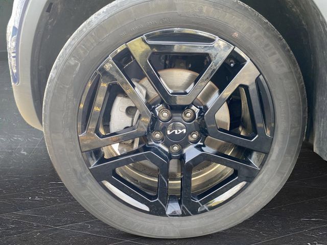 Used 2023 Kia Telluride EX X-Line image 39