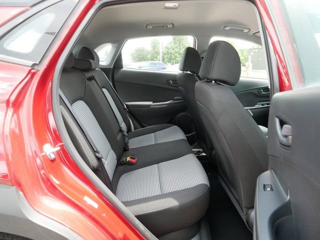 Used 2023 Hyundai Kona SE AWD/4WD image 18