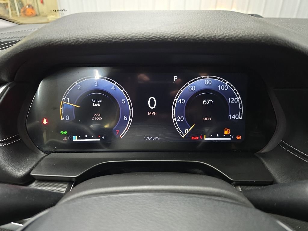 Used 2024 Jeep Grand Cherokee L Laredo w/ Trailer Tow Package AWD/4WD image 21
