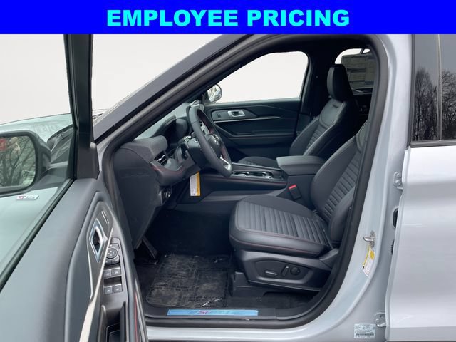 New 2026 Ford Explorer ST-Line AWD/4WD image 9