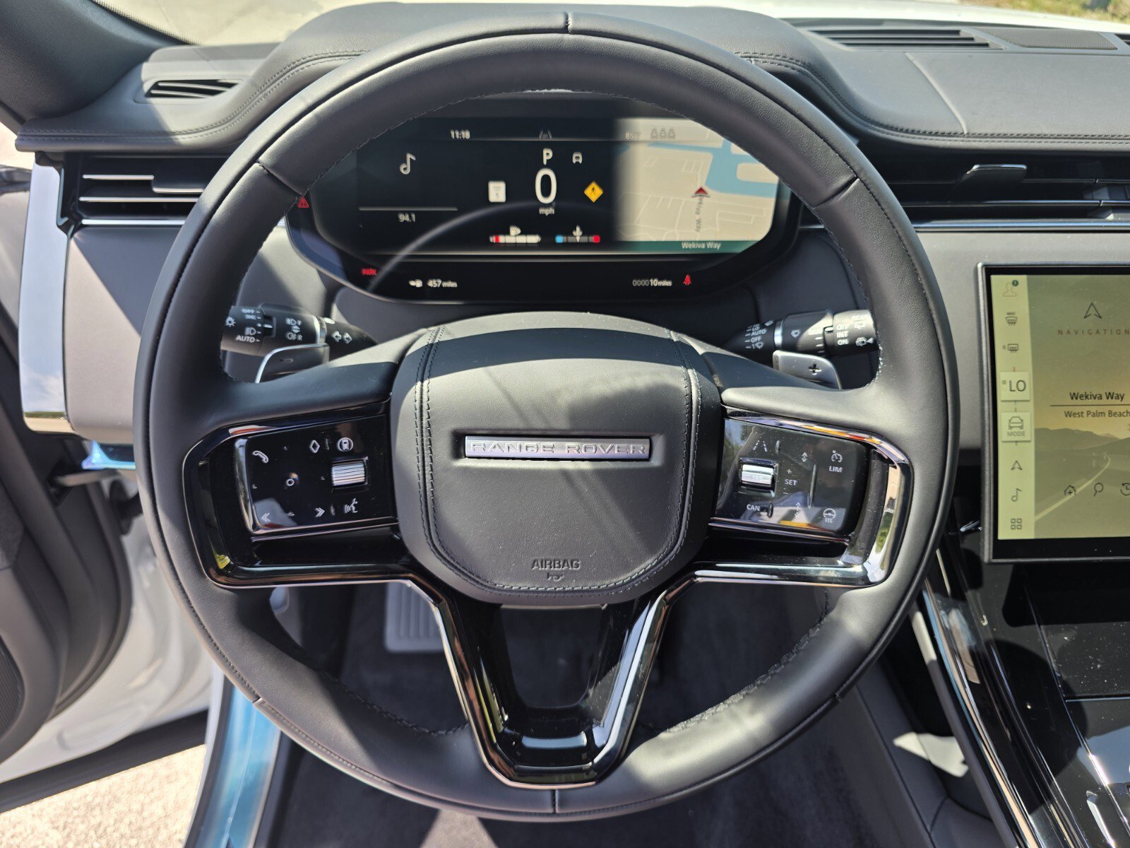 New 2026 Land Rover Range Rover Sport Dynamic SE AWD/4WD image 15