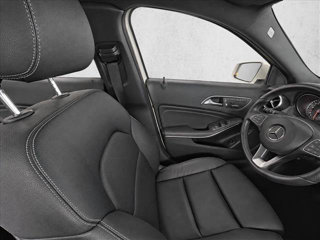 Used 2017 Mercedes-Benz GLA 250 image 24