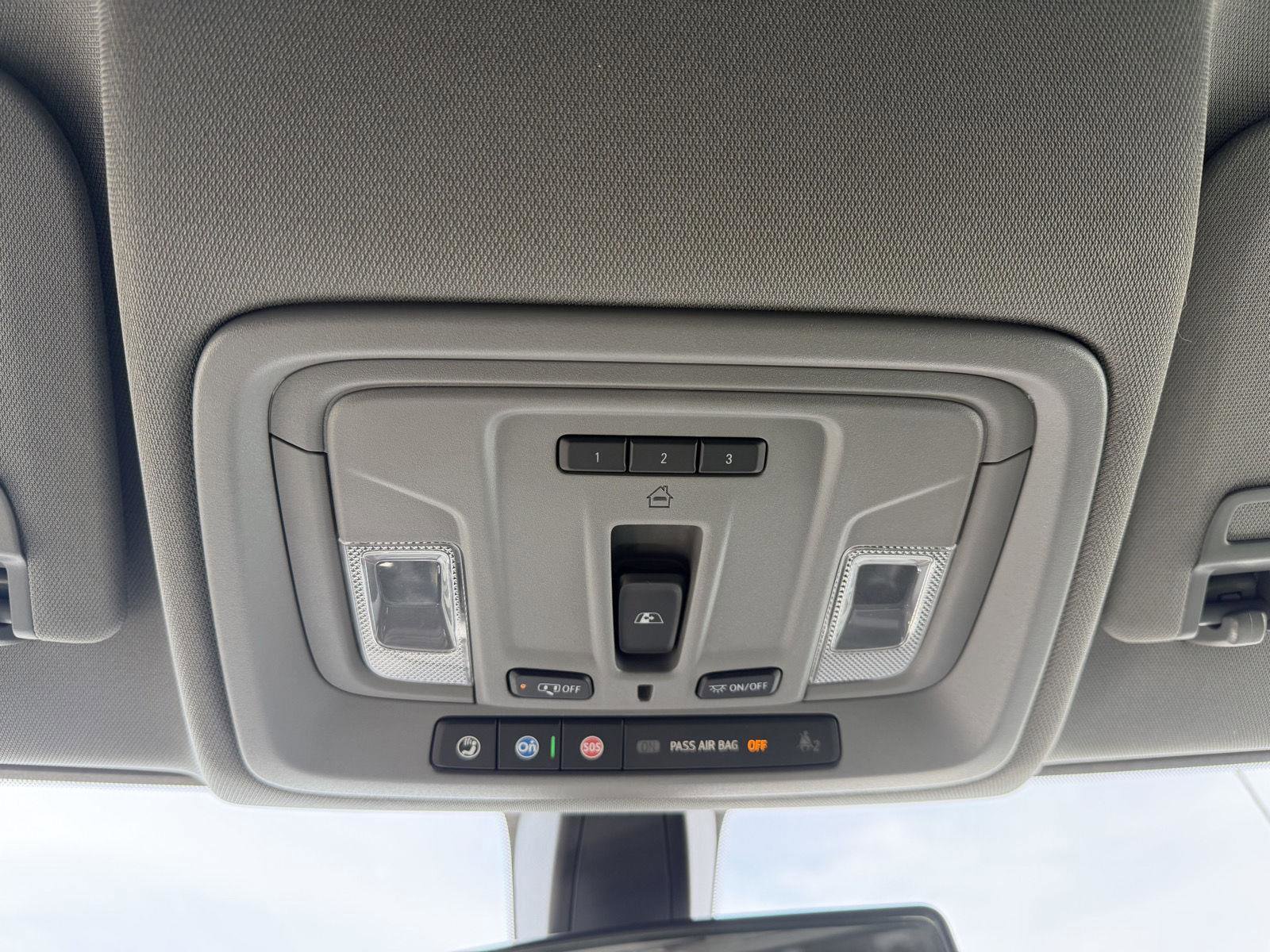 Used 2022 Chevrolet Silverado 1500 LT image 20